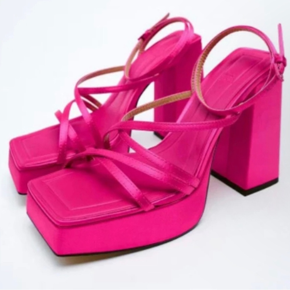 ZARA  NWT fuchsia strappy platform heels square toe satin